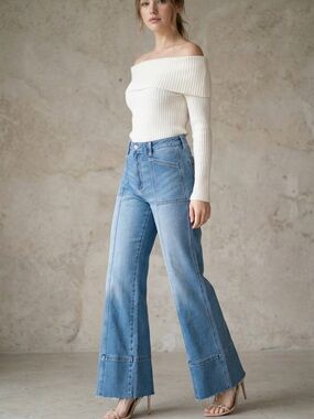 Artemis Vintage High Rise Patch Pocket Crop Wide Leg Jeans